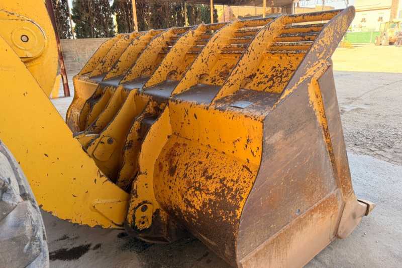 OmecoHub - Immagine KOMATSU WA500-6